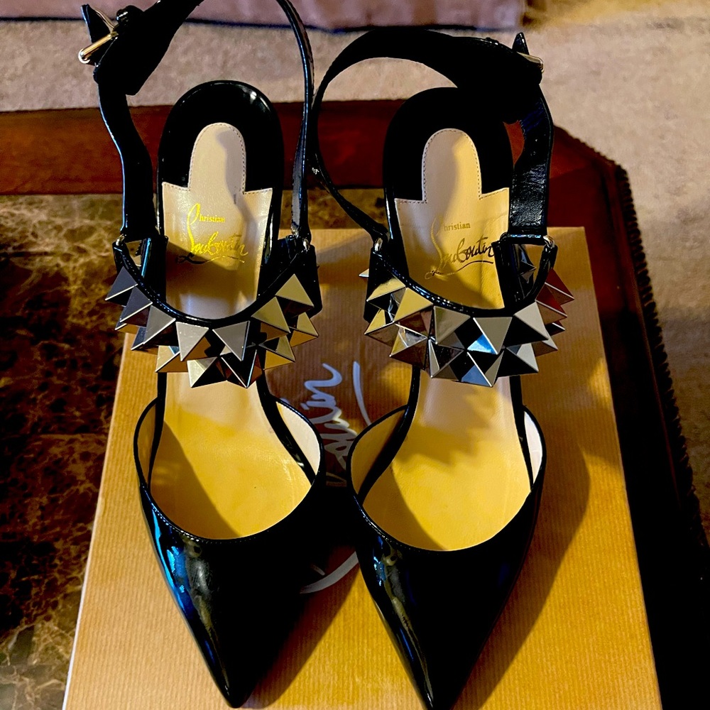 Christian Louboutin Black Patent Ziggoo